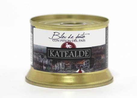 Bloc de foie gras de pato con piñon del pais
